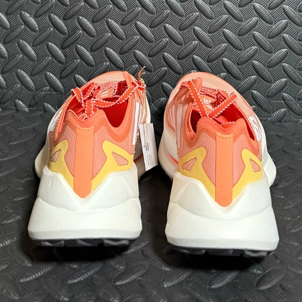 Adidas Athletic Trail Hiking Running Shoes Orange Womens Size 7.5 - Picture 5 of 5